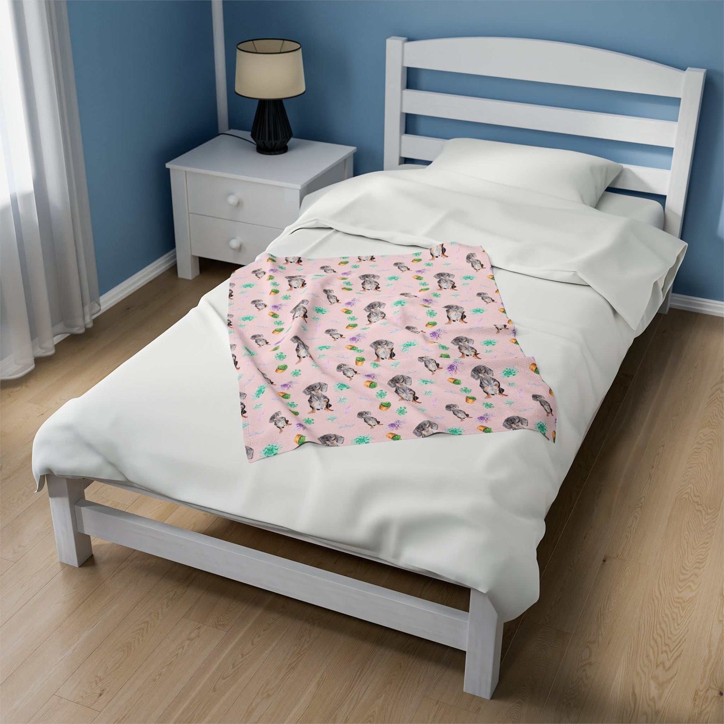 personalized dog blanket in pink with a Dachshund print