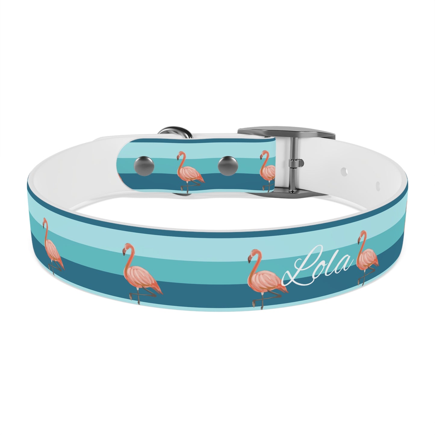 Dog collar with flamingo pattern and 'Lola' personalized name on a white background