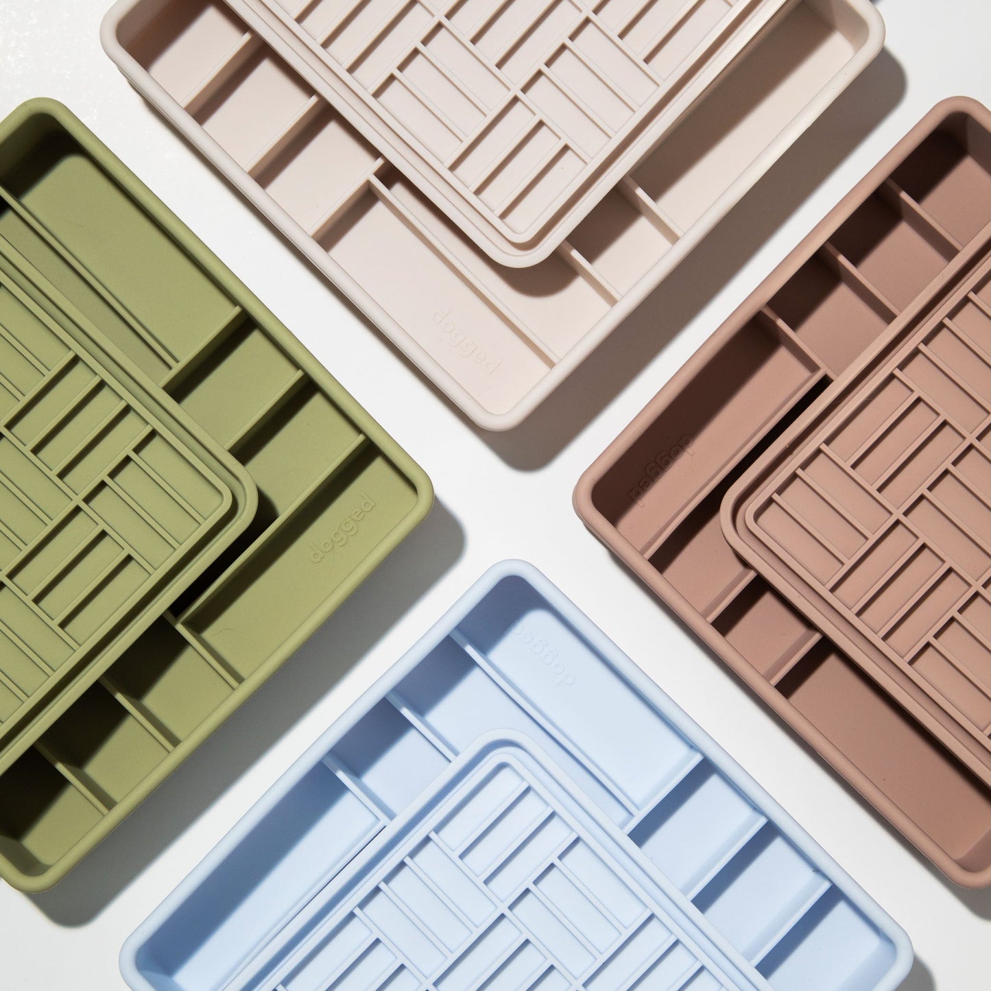 3-in-1 parquet slow feeder bowl - sand