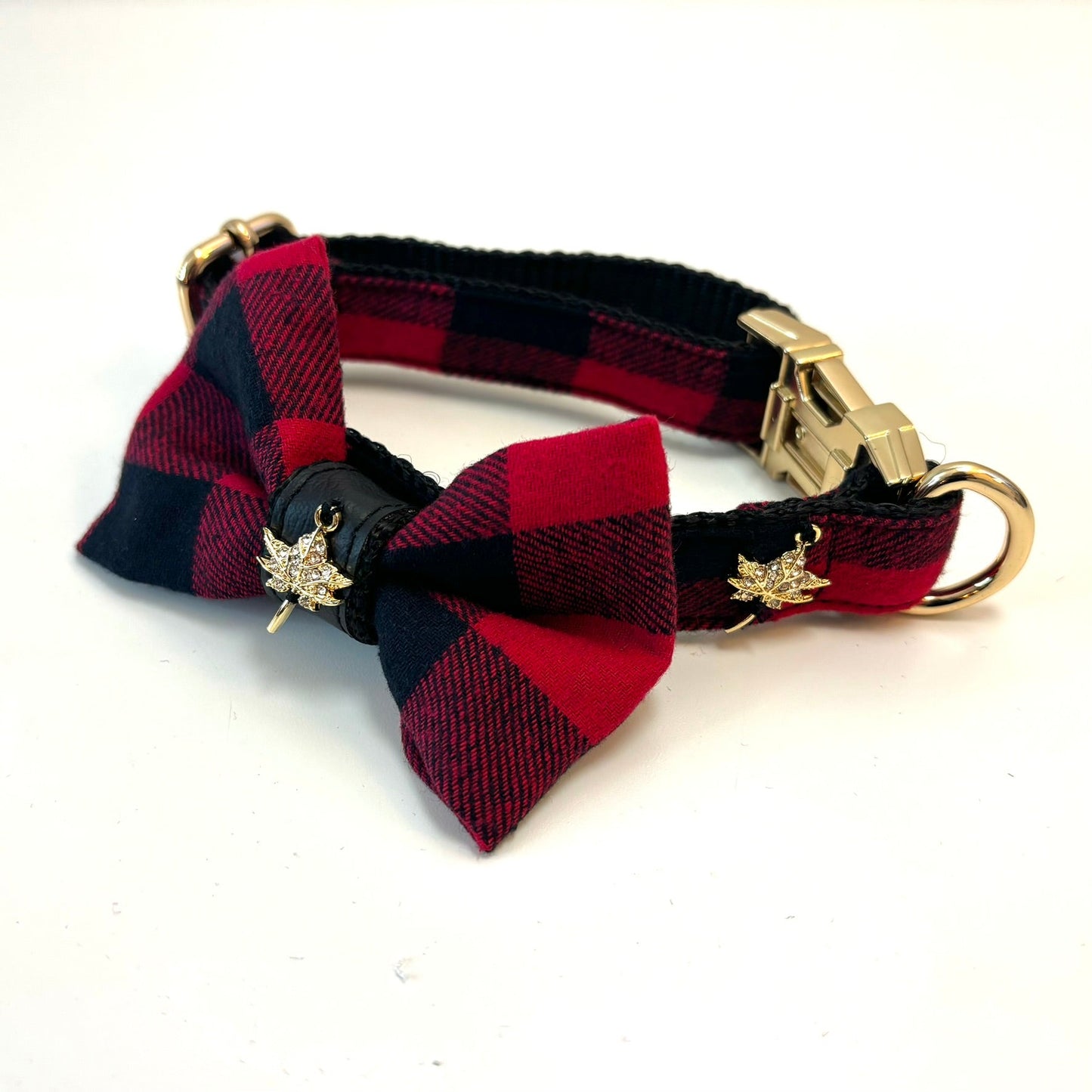 Canada Pet bow tie